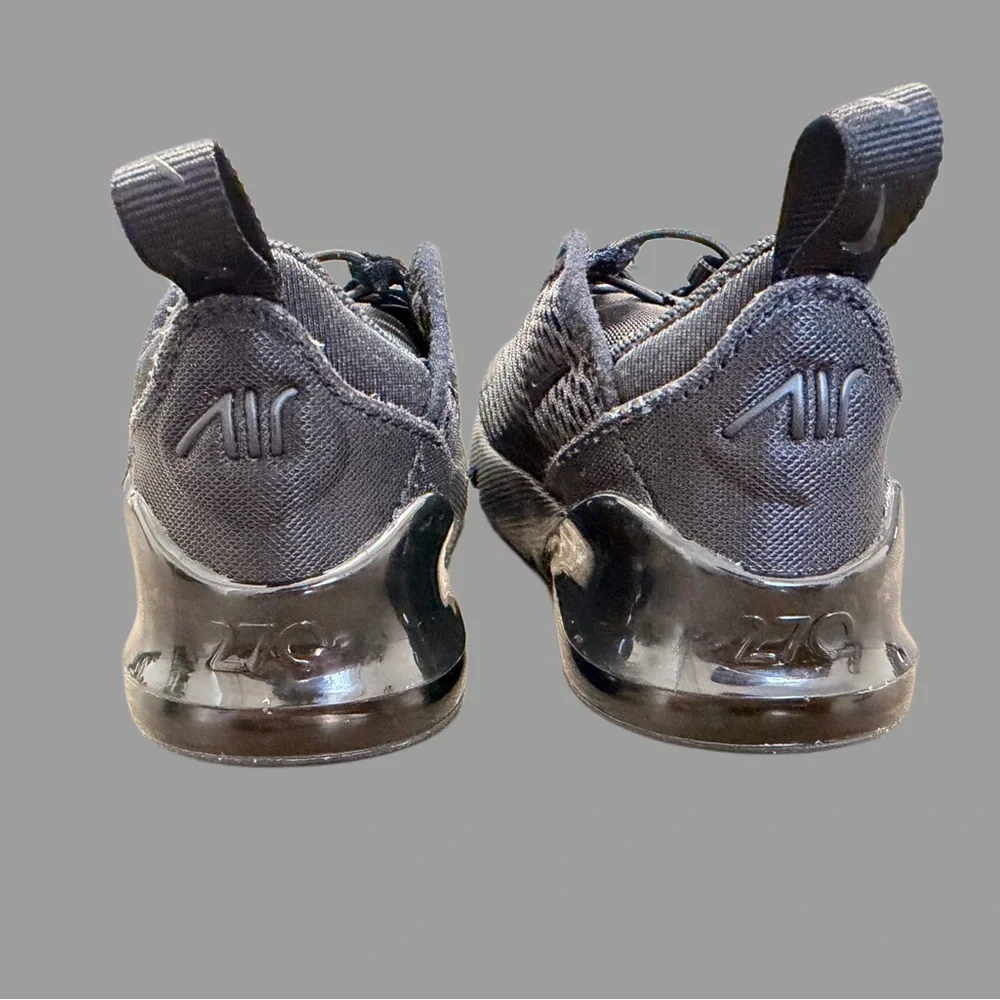 Nike Air Max 270 Toddler Sneakers | Unisex | Size 6 | Black | Like New - Picture 4 of 5